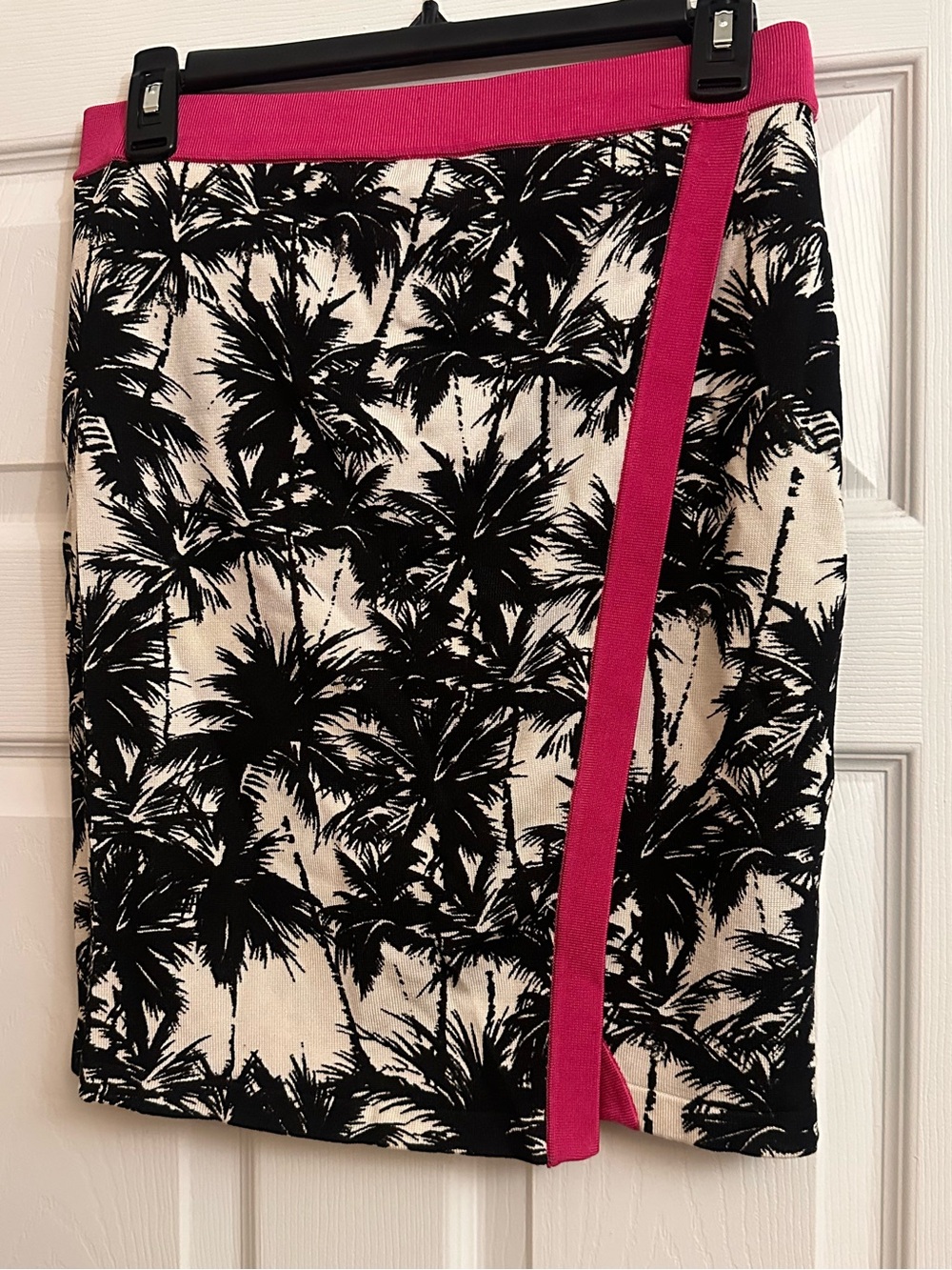 INC International Concepts Black & White Palm Print Swim Sarong with Pink Trim